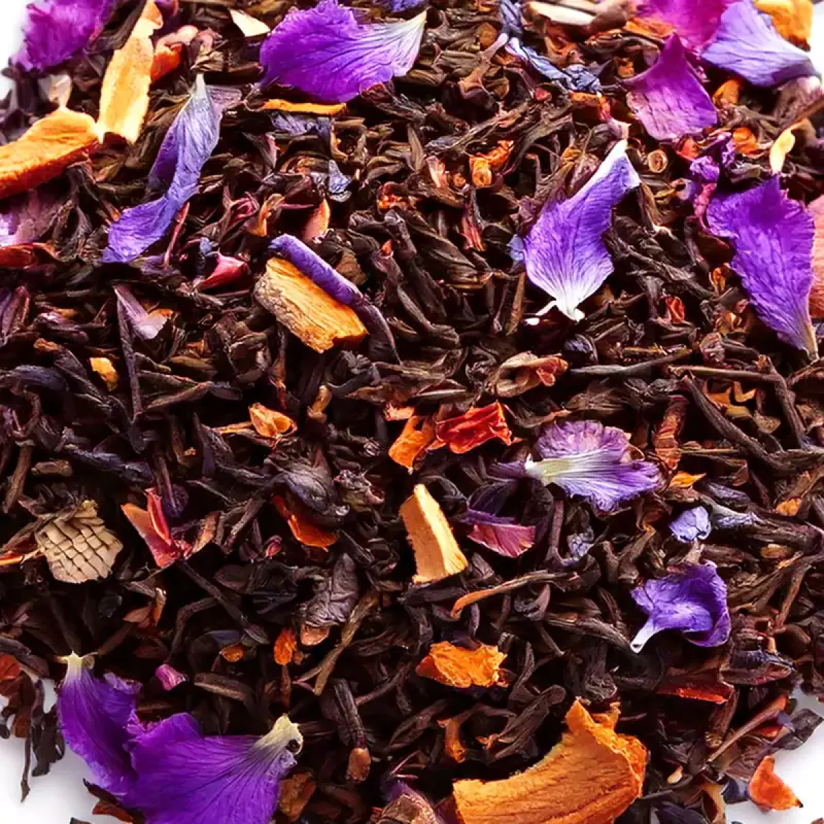 Black Tea and Oud Reed Diffuser Roll over
